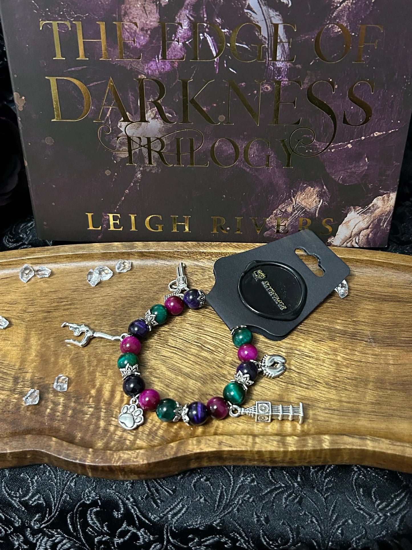 Officially licensed Edge of Darkness candle gift set